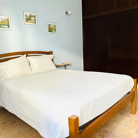 Apartment Old Town Mfa อัลบูเฟรา ภายนอก รูปภาพ