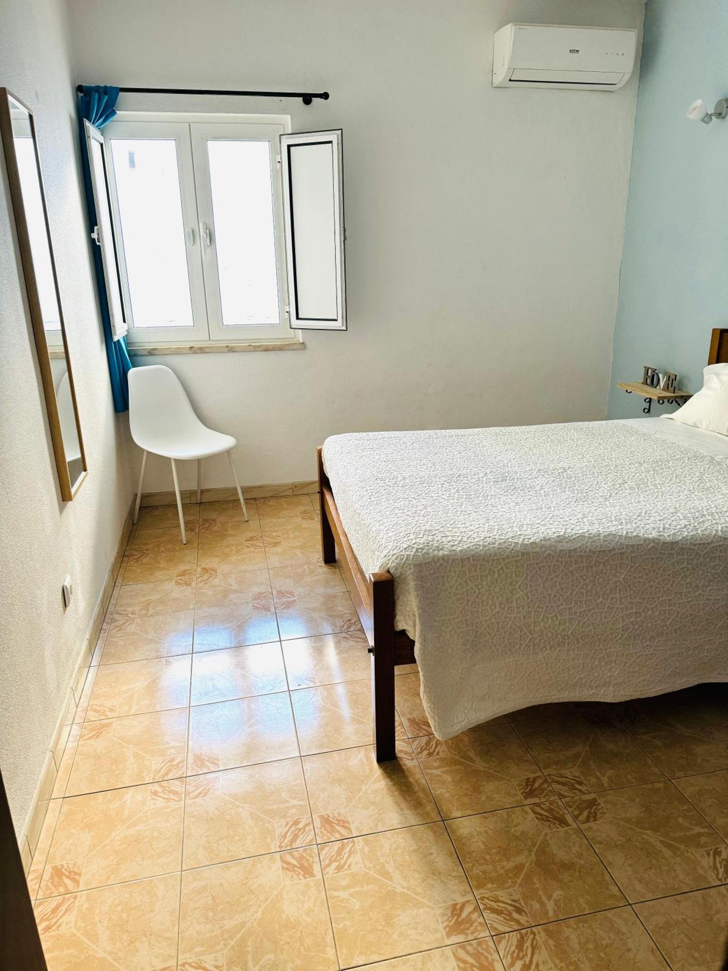 Apartment Old Town Mfa อัลบูเฟรา ภายนอก รูปภาพ